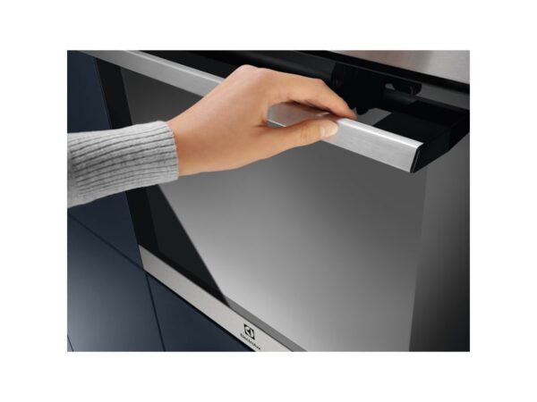 Four multifonction Pyrolyse ELECTROLUX EOF4P46X - 72 litre(s)